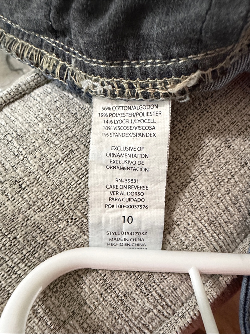 Women’s 10 Democracy Jeans Wide Leg Cropped Two-Tone Hem - Picture 6 of 6